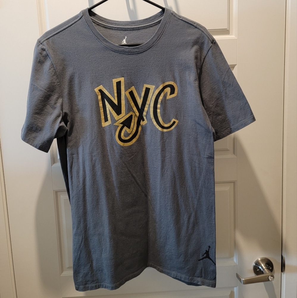 Nike NYC T-Shirt Men's Medium Air Jordan Gray
